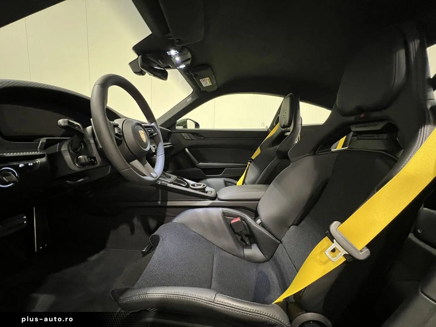 PORSCHE 992 911 4.0 GT3 Touring Facelift - LIVRARE RAPIDA!
