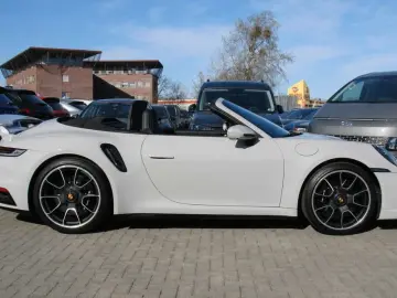 PORSCHE 992 Turbo S Matrix Lift - LIVRARE RAPIDA!