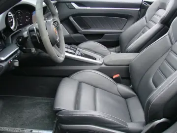 PORSCHE 992 Turbo S Matrix Lift - LIVRARE RAPIDA!