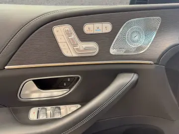 MERCEDES-BENZ GLE 63 S Coupe AMG 4M  Keramik Pano Ab…