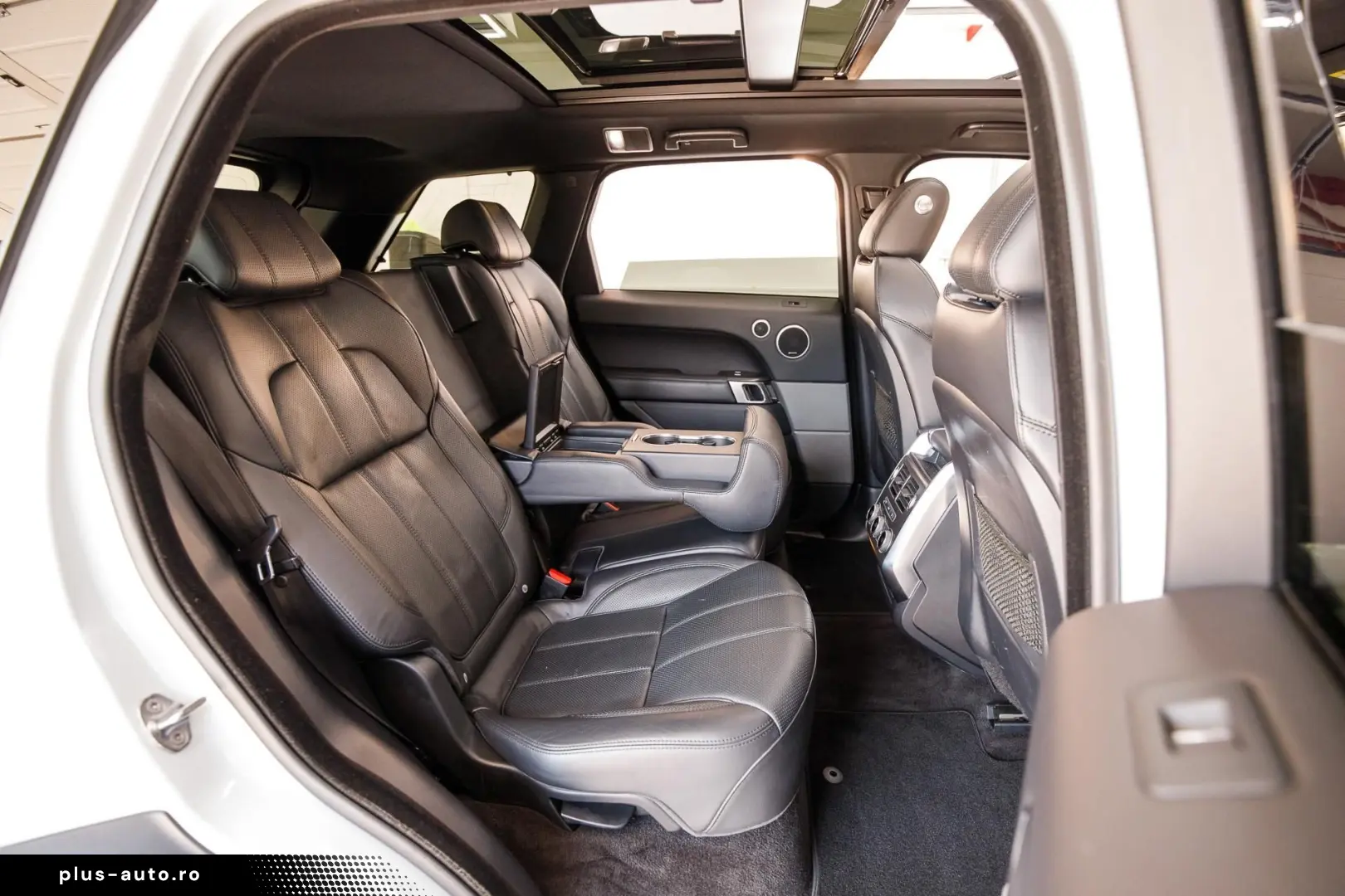 Land-Rover Range-Rover-Sport