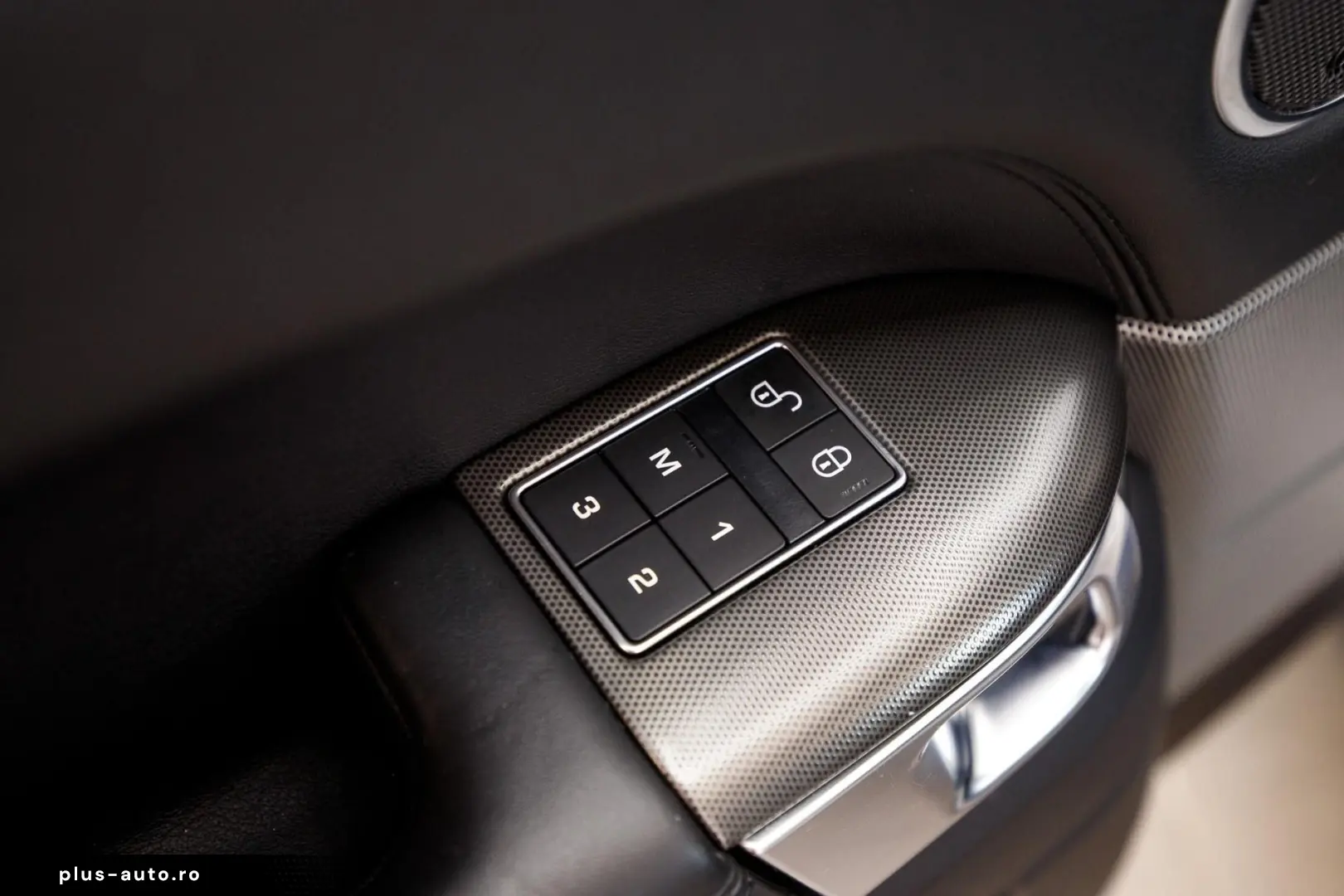 Land-Rover Range-Rover-Sport