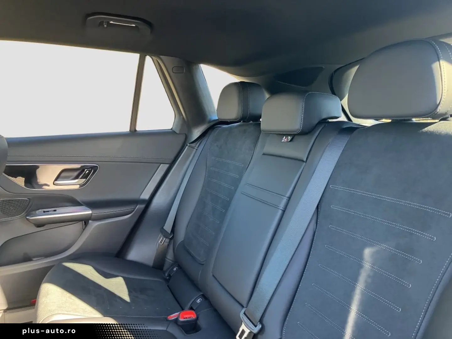 MERCEDES-BENZ GLC 200 4MATIC AMGLine NightPaket Kame&hellip;