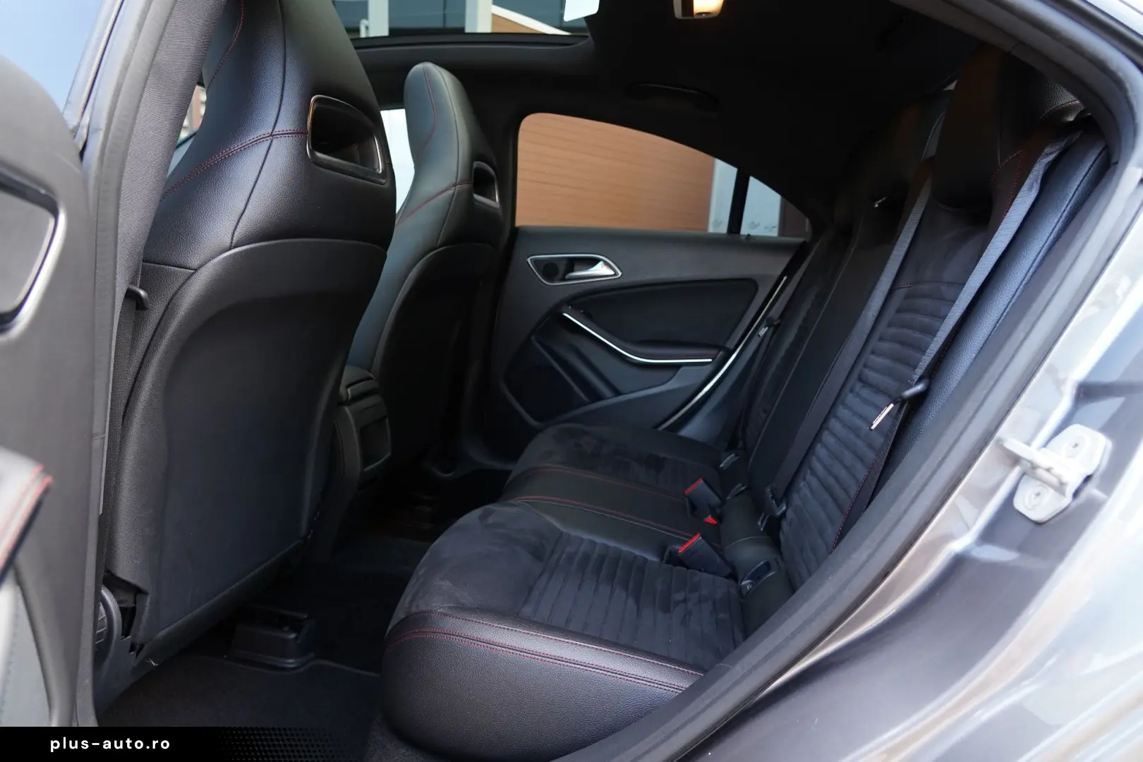 Mercedes-Benz Cla-200