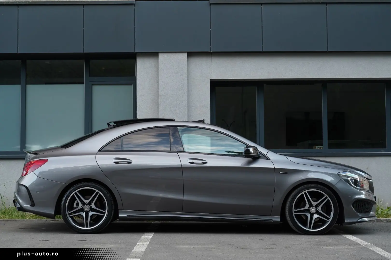 Mercedes-Benz Cla-200