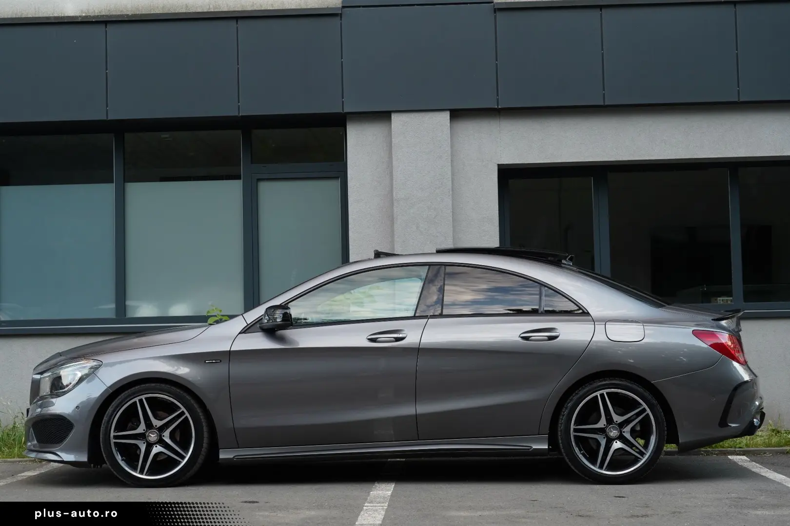 Mercedes-Benz Cla-200