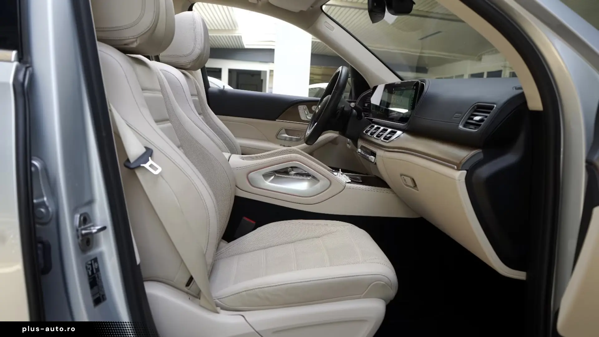 Mercedes-Benz GLE 350de 4M AMG   Finanțare Leasing