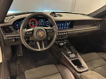 PORSCHE 992 Targa 4 GTS  Full options