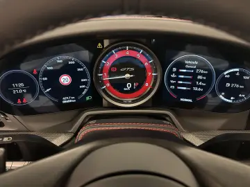 PORSCHE 992 Targa 4 GTS  Full options