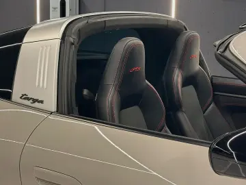 PORSCHE 992 Targa 4 GTS  Full options