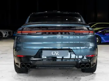 PORSCHE Cayenne Coupe GTS Individual 360 PCCB Burmester