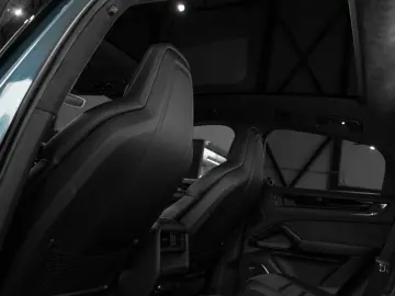 PORSCHE Cayenne Coupe GTS Individual 360 PCCB Burmester