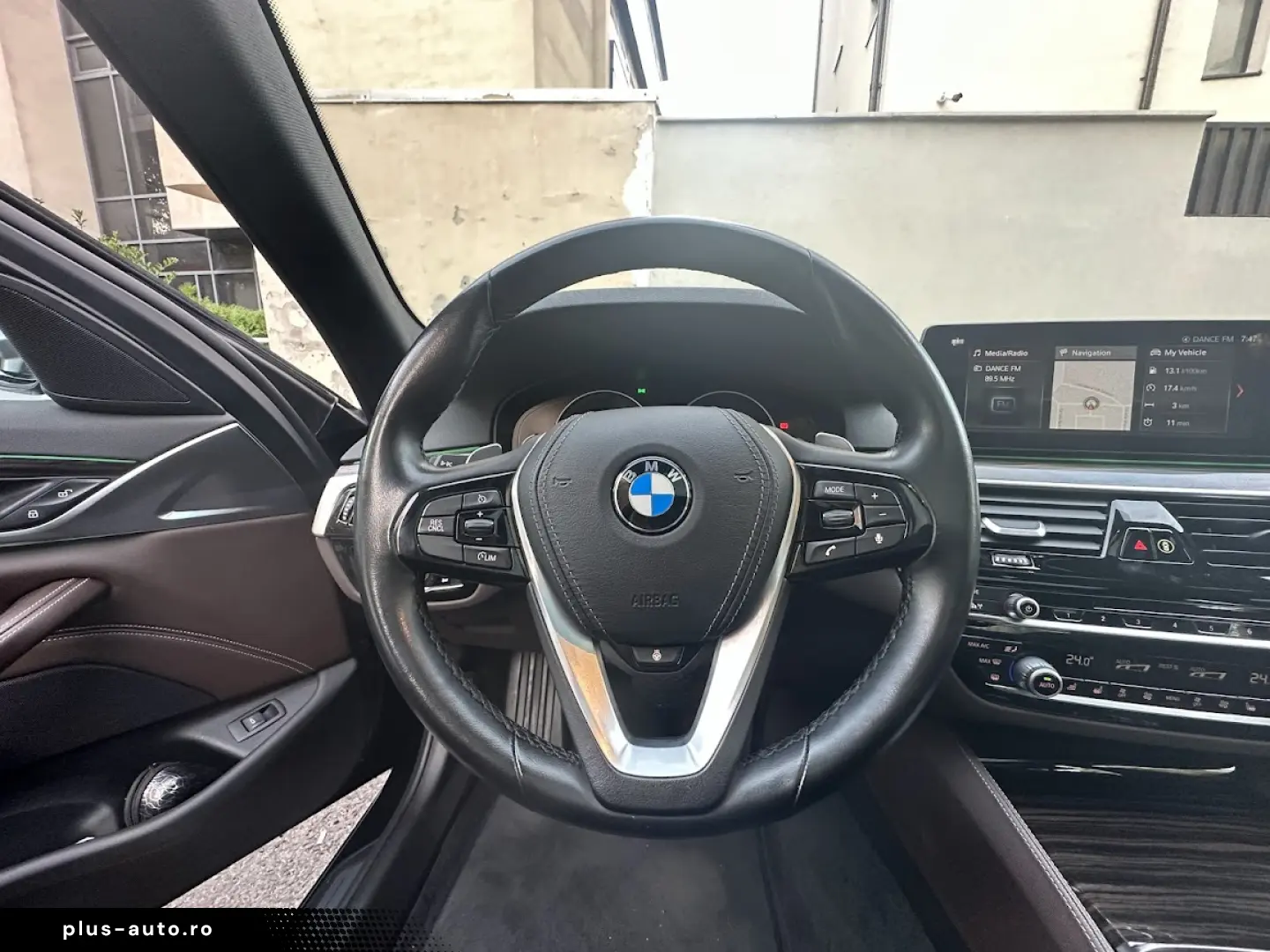 BMW 530