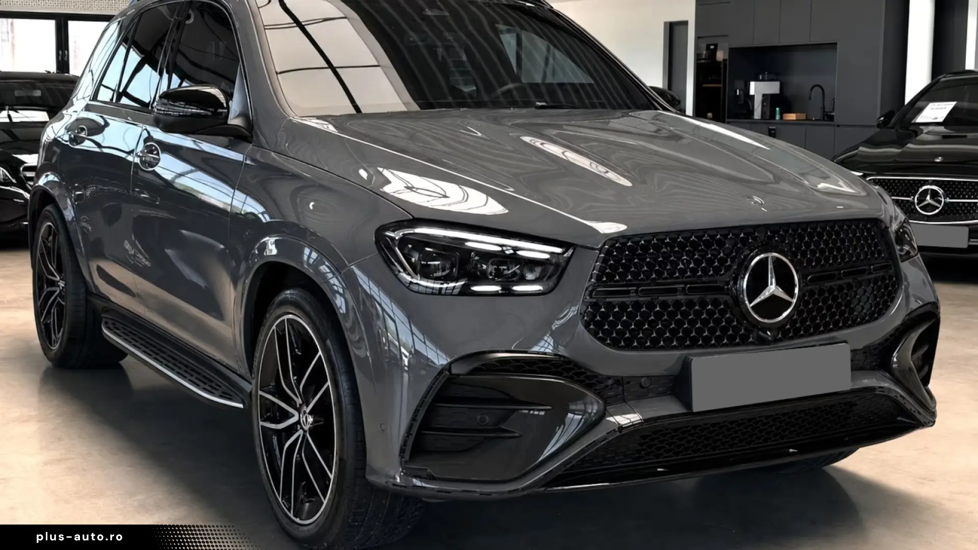 Mercedes-Benz GLE 450d 4M AMG Night   Finanțare Leasing