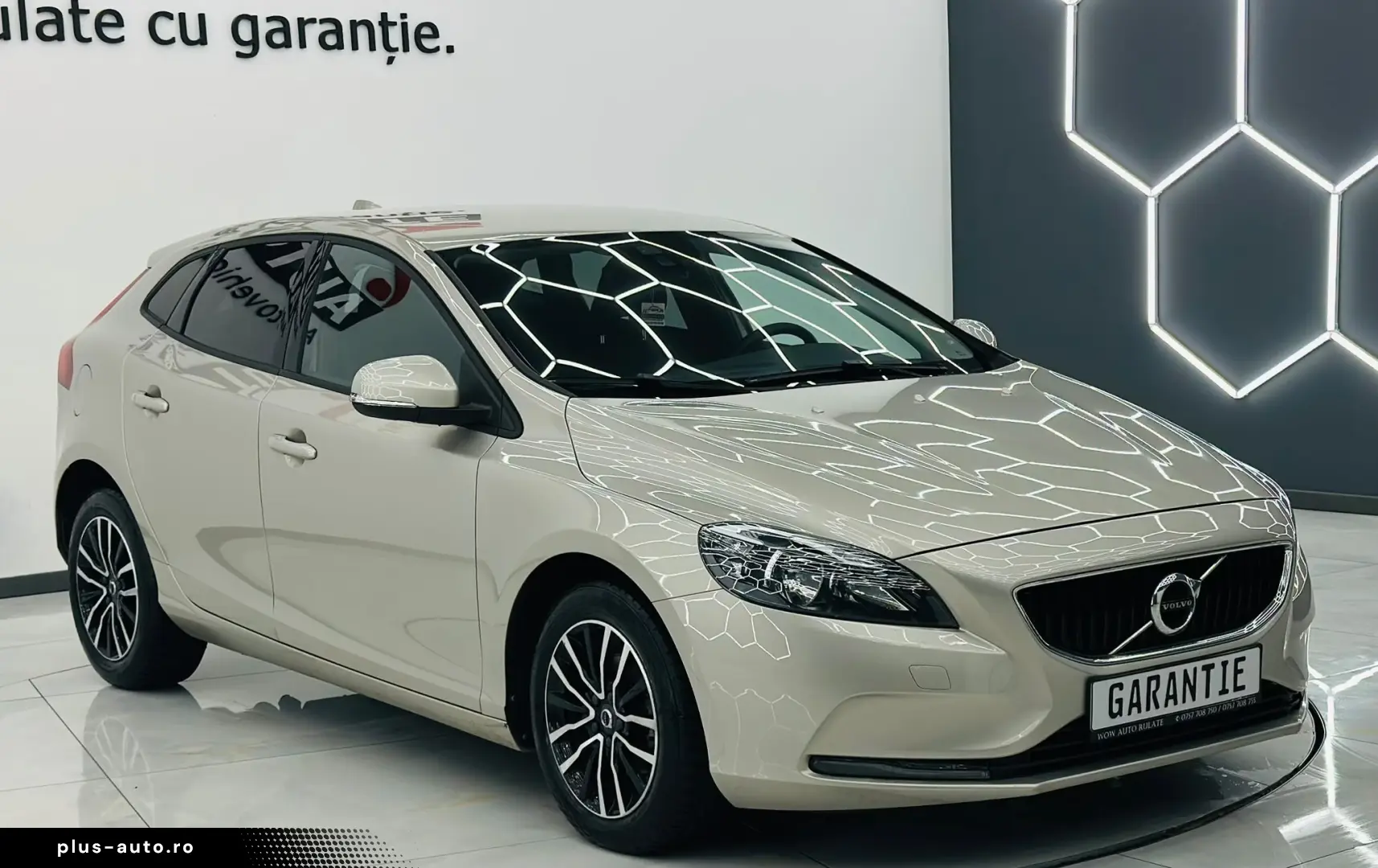 VOLVO V40 2017 2.0D E6 Garantie 12 Luni Rate Avans 0 Doar Cu