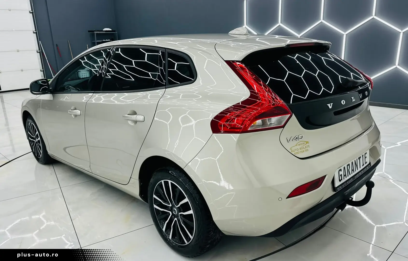 VOLVO V40 2017 2.0D E6 Garantie 12 Luni Rate Avans 0 Doar Cu