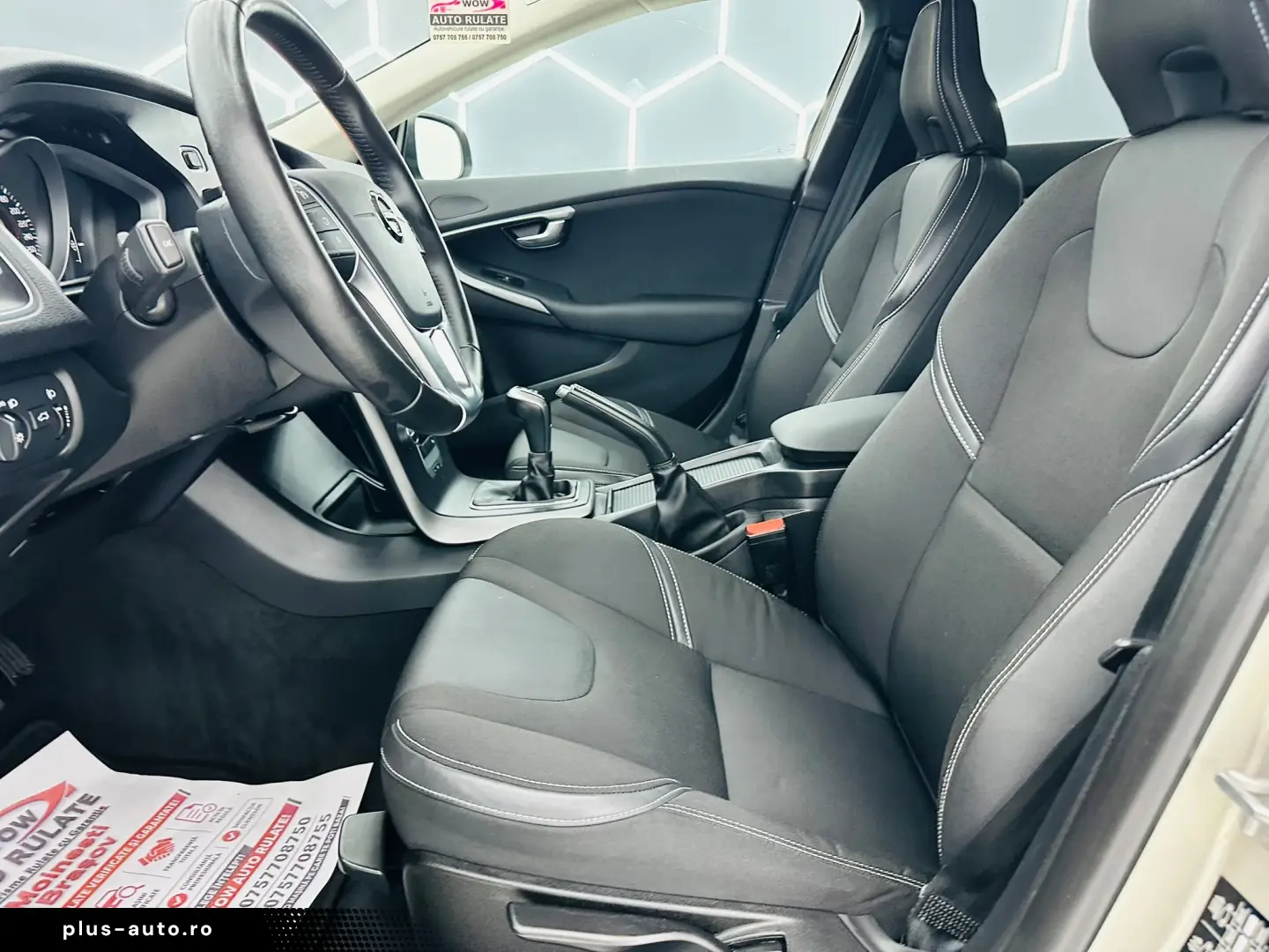 VOLVO V40 2017 2.0D E6 Garantie 12 Luni Rate Avans 0 Doar Cu