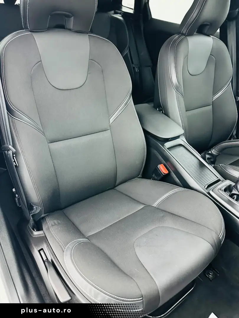 VOLVO V40 2017 2.0D E6 Garantie 12 Luni Rate Avans 0 Doar Cu