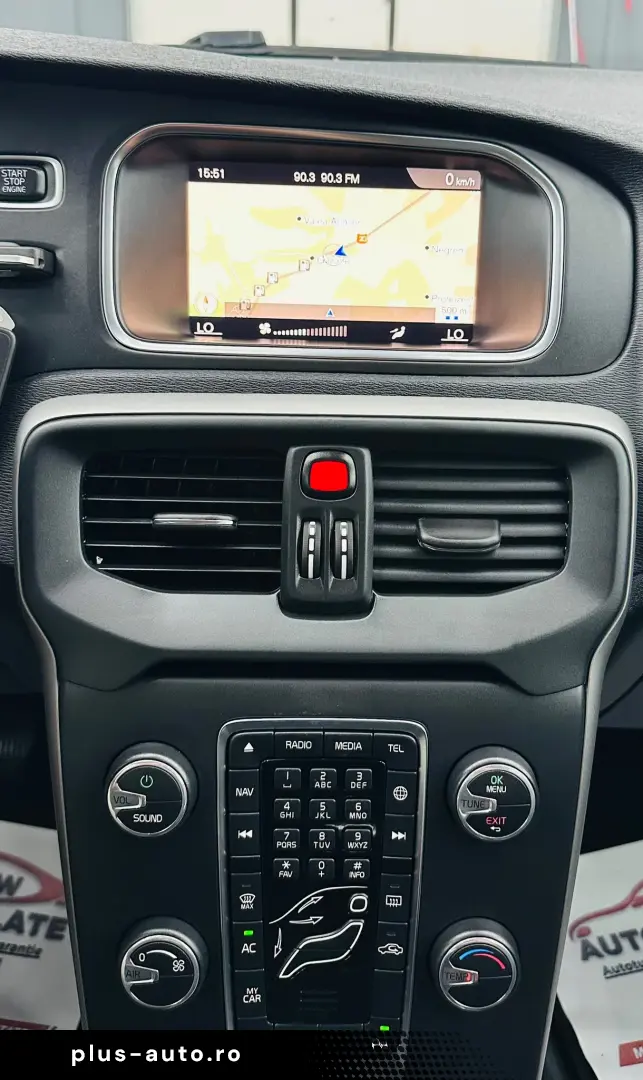 VOLVO V40 2017 2.0D E6 Garantie 12 Luni Rate Avans 0 Doar Cu