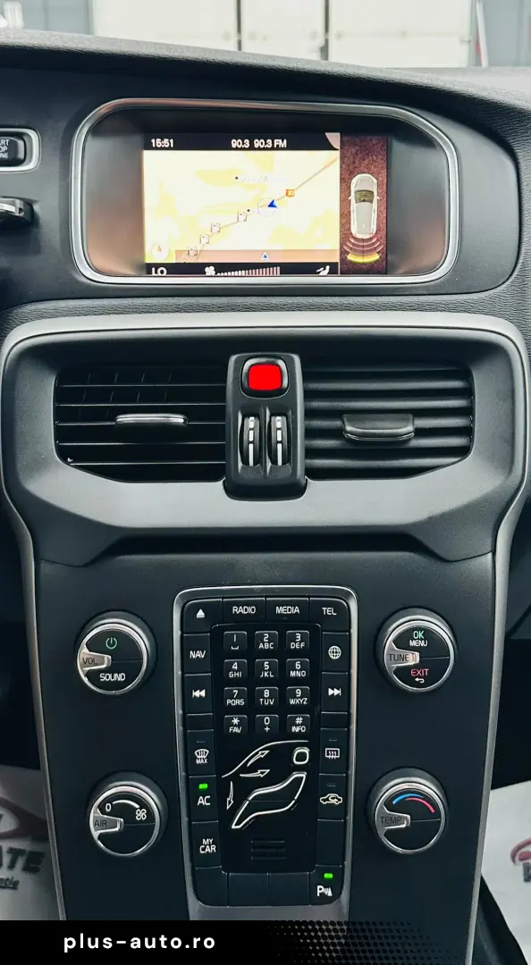 VOLVO V40 2017 2.0D E6 Garantie 12 Luni Rate Avans 0 Doar Cu