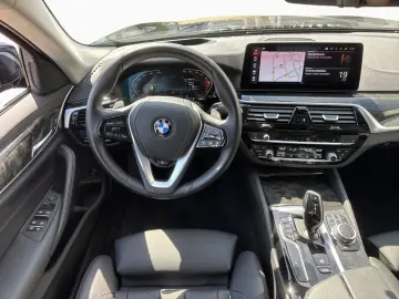BMW 540iA xDrive Luxury LivePro Laser GSD KomSi HUD