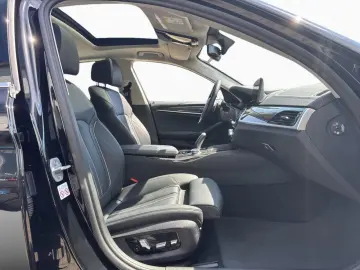 BMW 540iA xDrive Luxury LivePro Laser GSD KomSi HUD