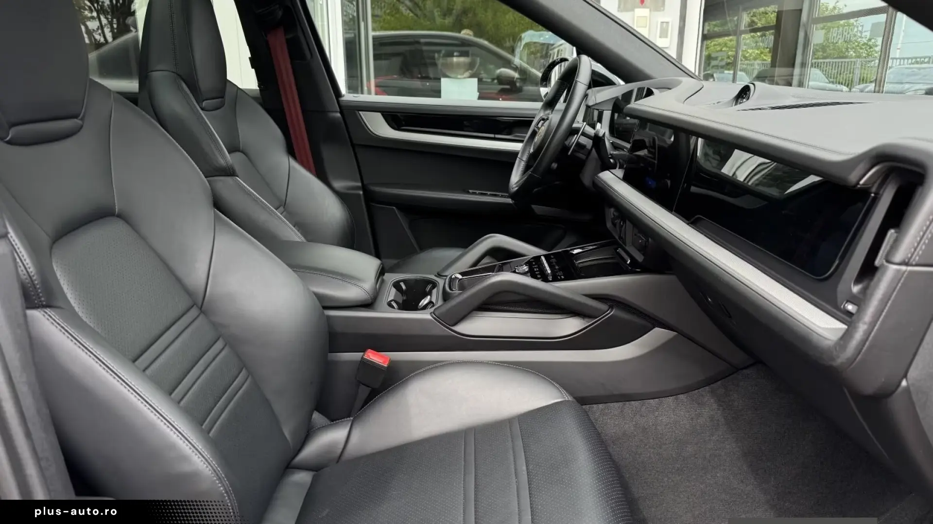 Porsche Cayenne Coupe Black Matrix  Finanțare Leasing