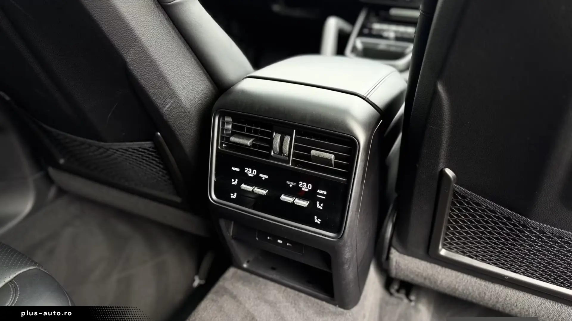 Porsche Cayenne Coupe Black Matrix  Finanțare Leasing
