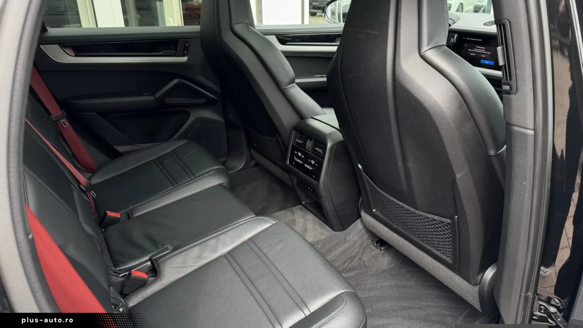 Porsche Cayenne Coupe Black Matrix  Finanțare Leasing