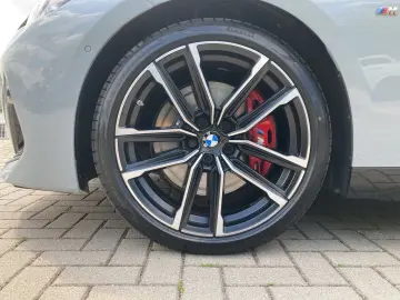 BMW M240i xDrive ad.LED Navi Kamera HiFi PA  Leder
