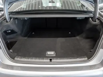 BMW 545 e xDrive M-Sport AHK LED ACC W-LAN NAVI SHZ