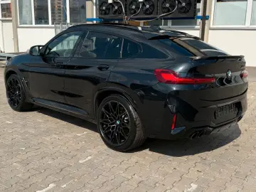 BMW X4 M Competition Pano AHK Carbon Sitzbelüftung