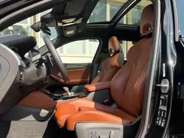 BMW X4 M Competition Pano AHK Carbon Sitzbelüftung