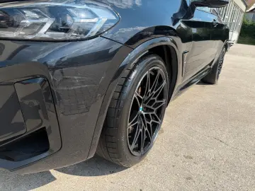 BMW X4 M Competition Pano AHK Carbon Sitzbelüftung