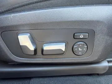 BMW X4 M Competition Paket HUD AHK Pano MemoSitze Be