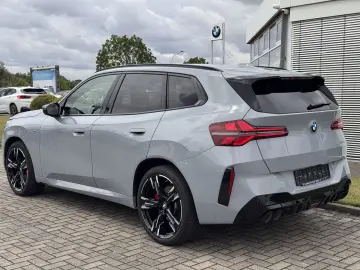 BMW X3 M50 M SPORT PRO  AHK  HAED-UP  ICONIC