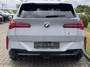 BMW X3 M50 M SPORT PRO  AHK  HAED-UP  ICONIC