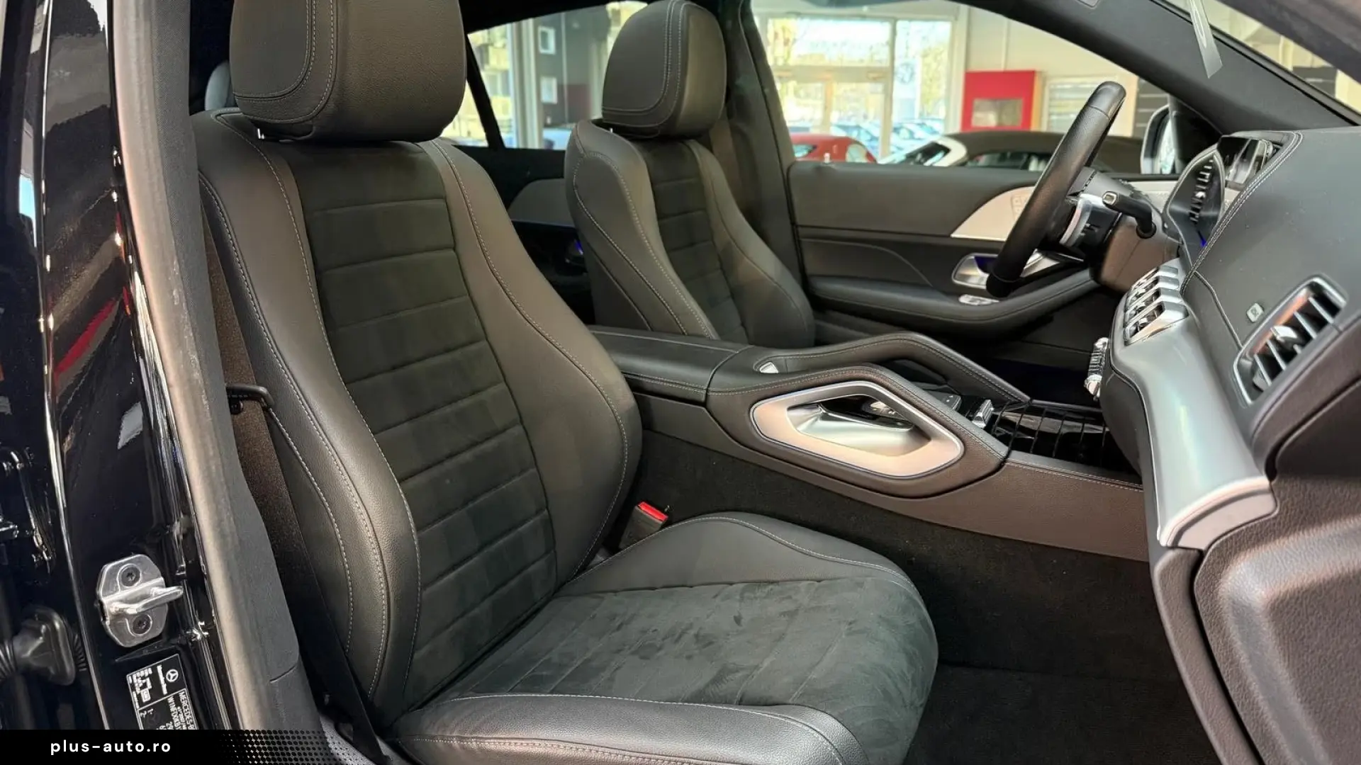 Mercedes-Benz GLE 300d 4Matic Coupe AMG   Finanțare Leasing