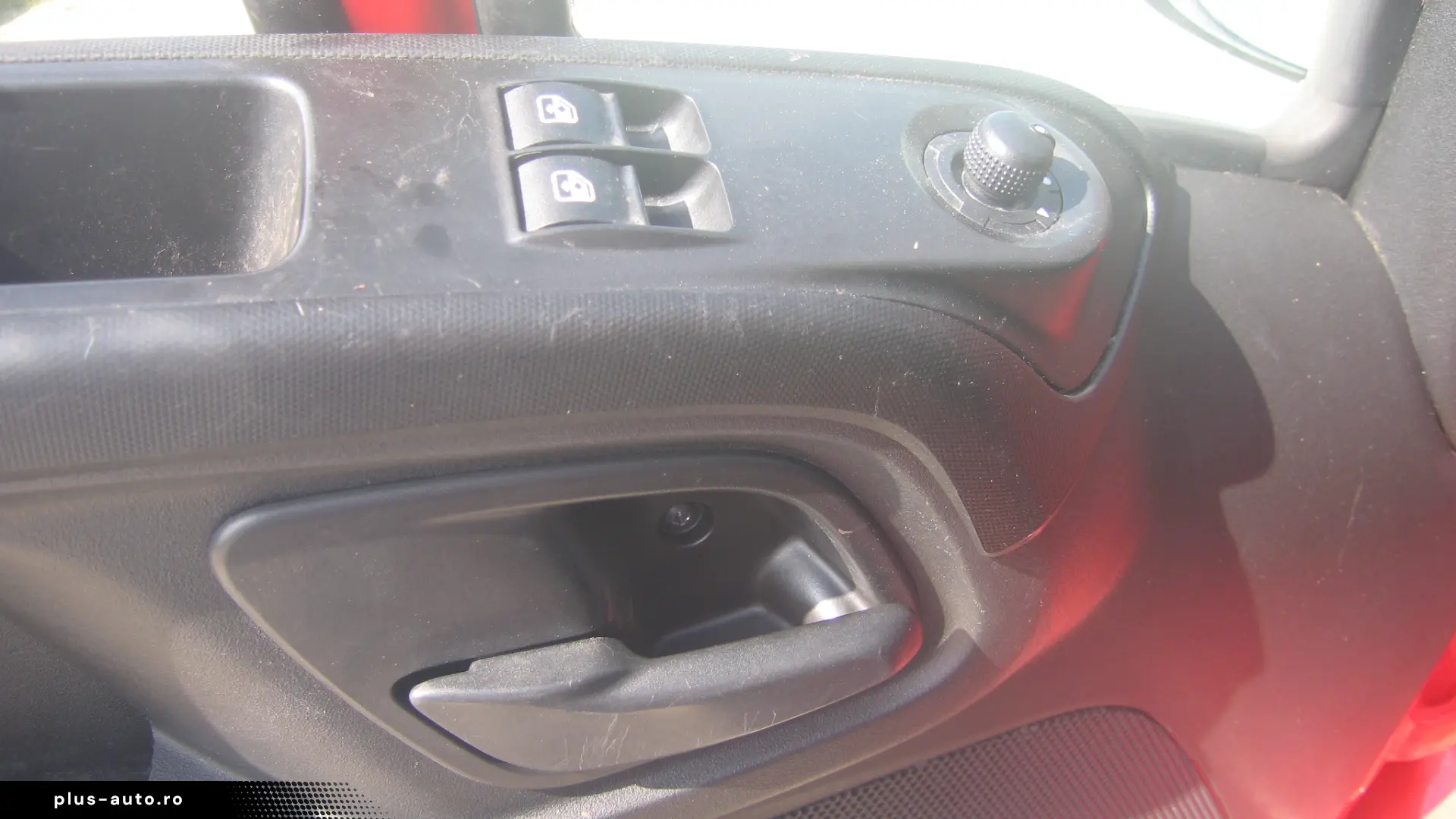 VAND  IVECO DAILY 3 LOC. BASCULABIL   AC. 2018.