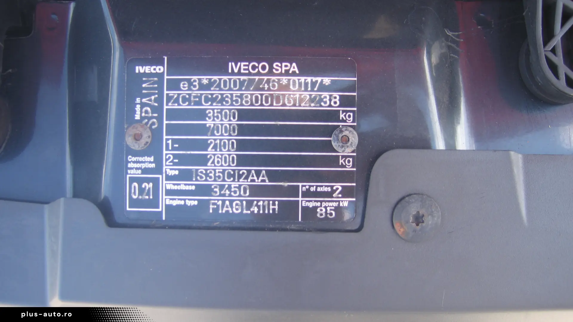 VAND  IVECO DAILY 3 LOC. BASCULABIL   AC. 2018.