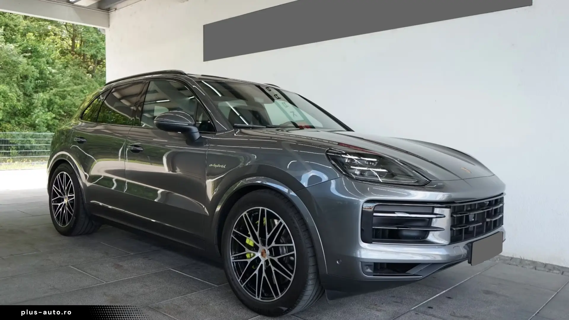 Porsche Cayenne S E-hybrid   Finanțare Leasing
