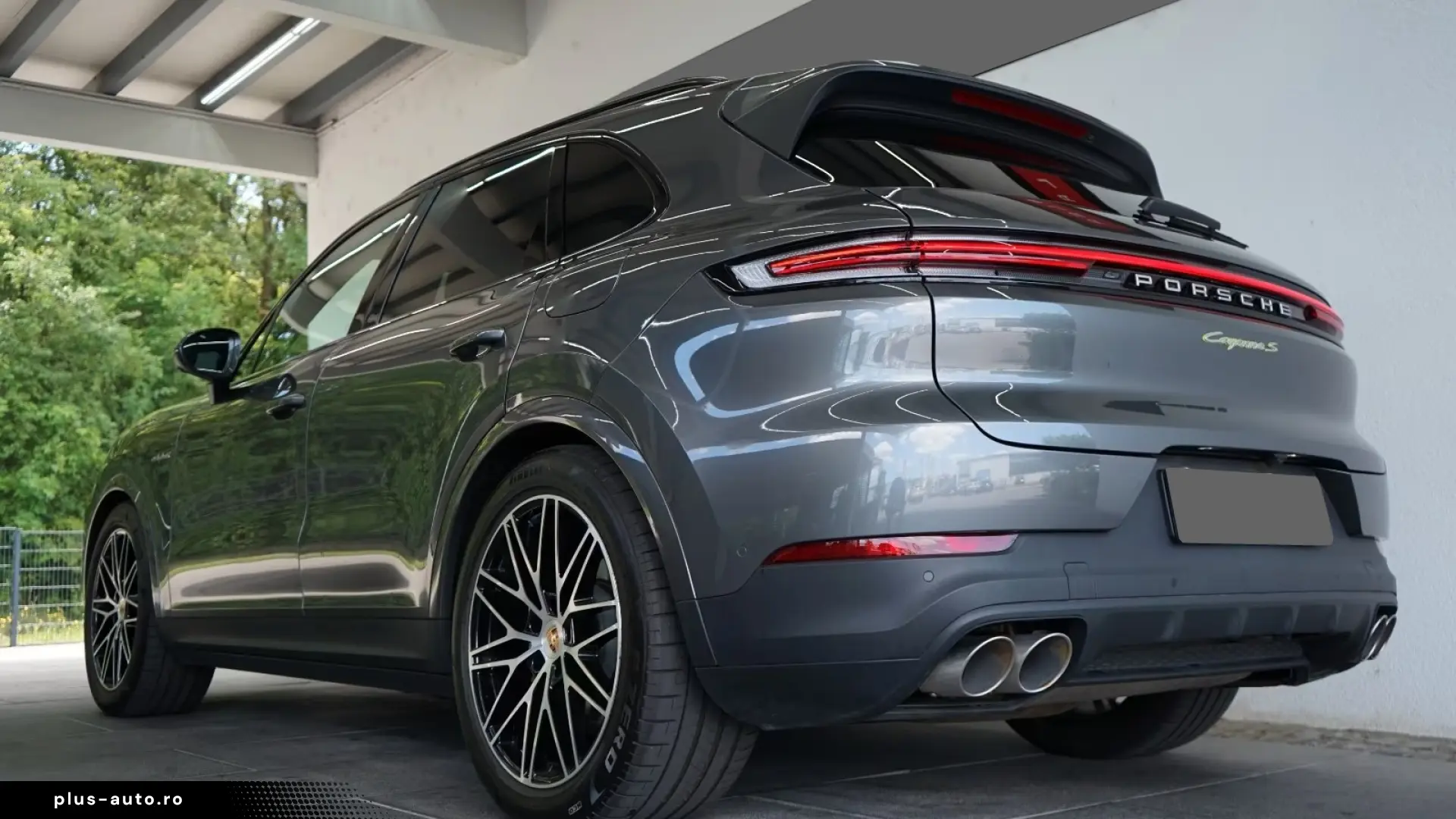 Porsche Cayenne S E-hybrid   Finanțare Leasing
