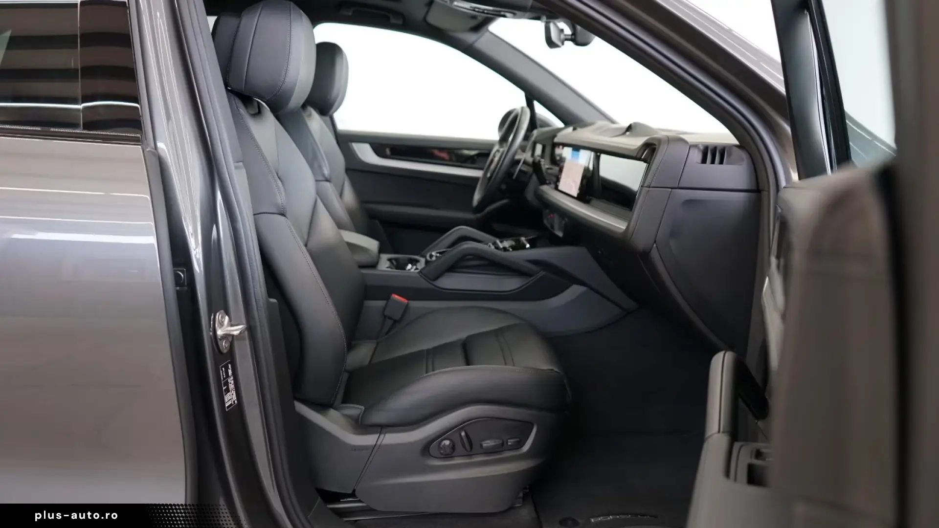 Porsche Cayenne S E-hybrid   Finanțare Leasing