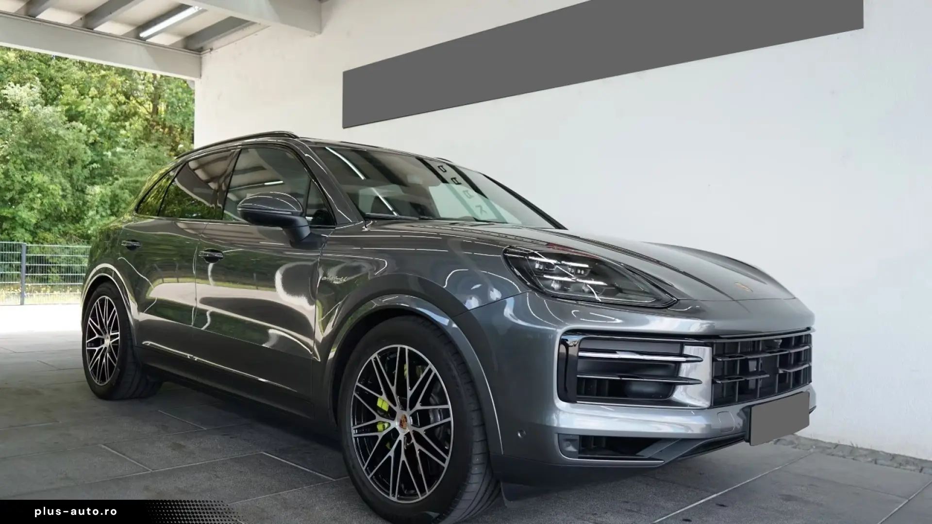 Porsche Cayenne S E-hybrid   Finanțare Leasing