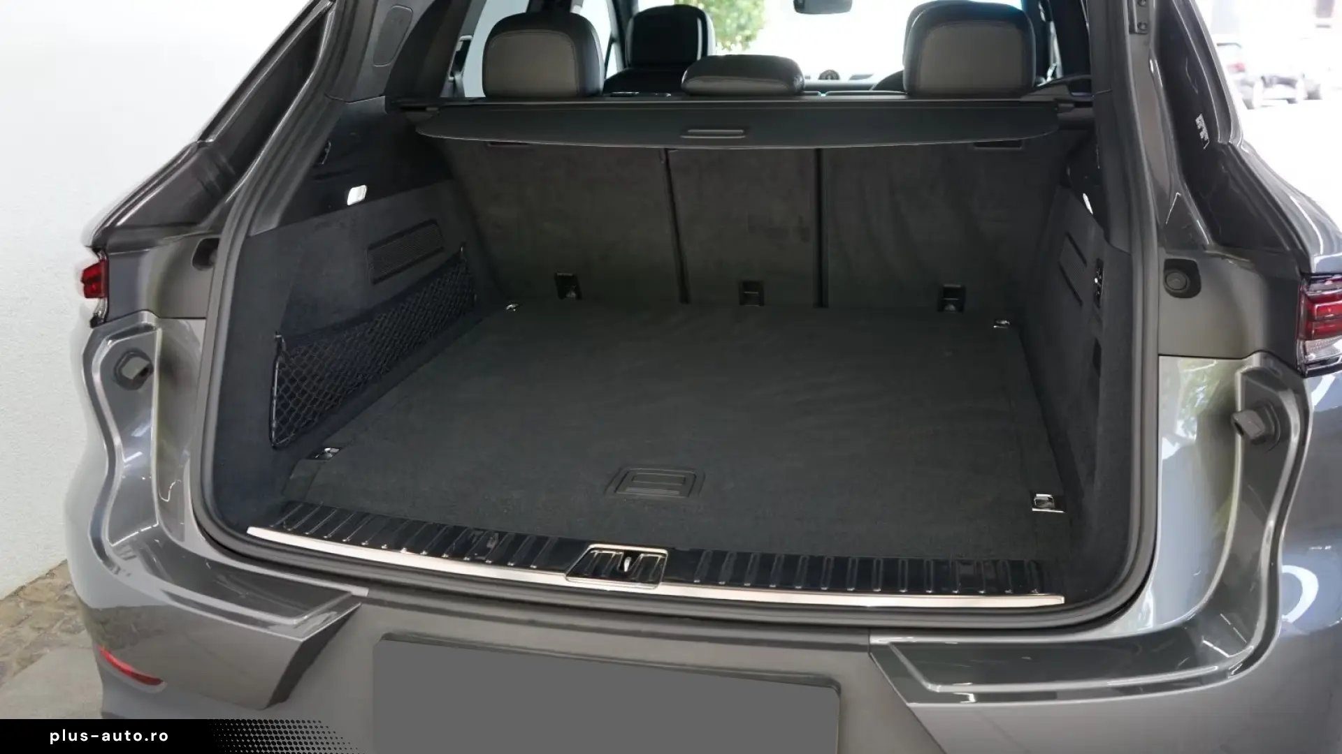 Porsche Cayenne S E-hybrid   Finanțare Leasing