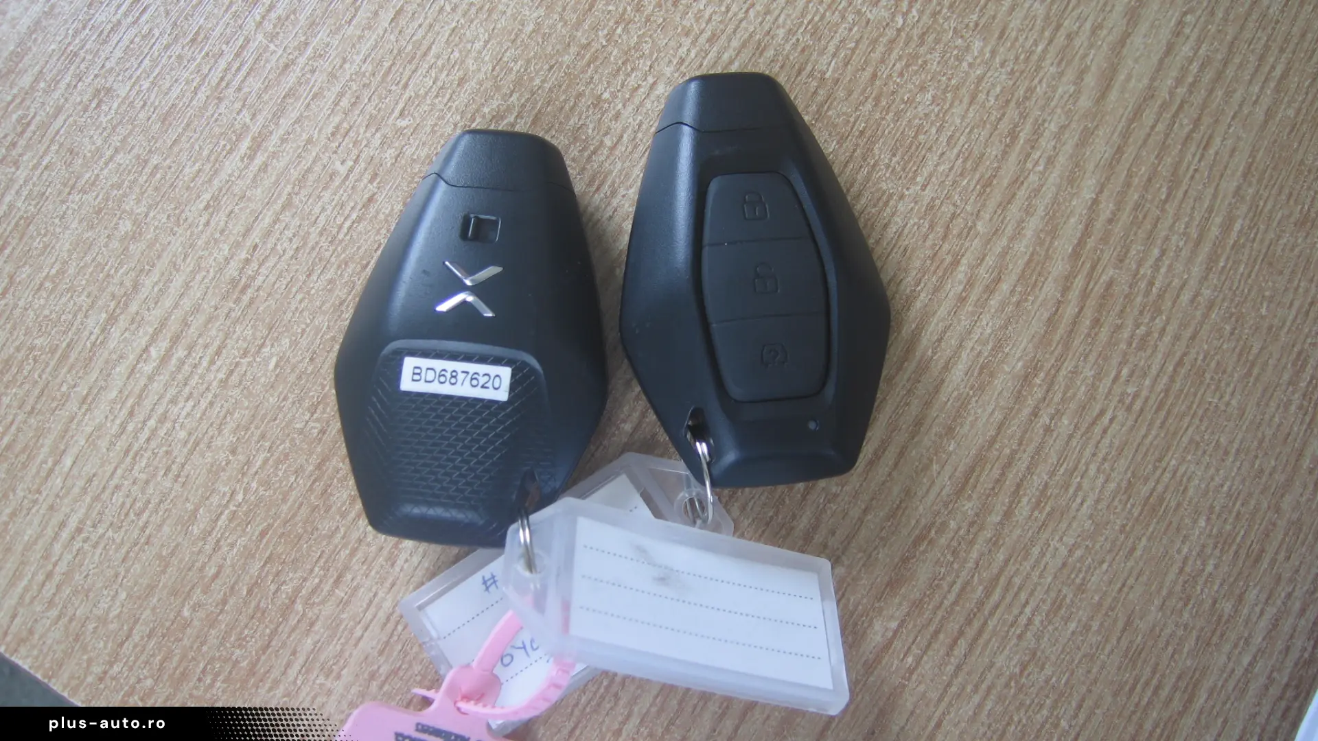 VAND XEV X YOYO ELECTRIC. Masina de 16 ANI . AC .