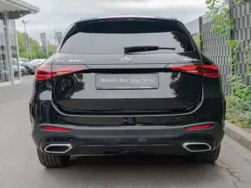 MERCEDES-BENZ GLC 300 d 4M AMG-Sport Pano Burm AHK D…