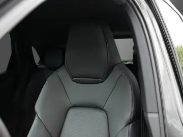 PORSCHE Cayenne AHK Luft BOSE Soft Close 18-Wege 90 ltr.