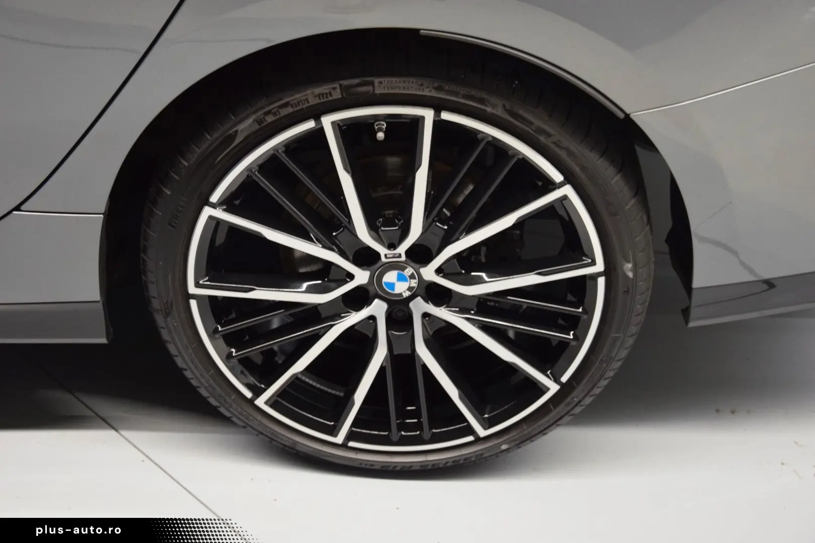 BMW 218 i M Sport Gran Coupé HuD Pano Schale ACC