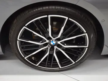 BMW 218 i M Sport Gran Coupé HuD Pano Schale ACC
